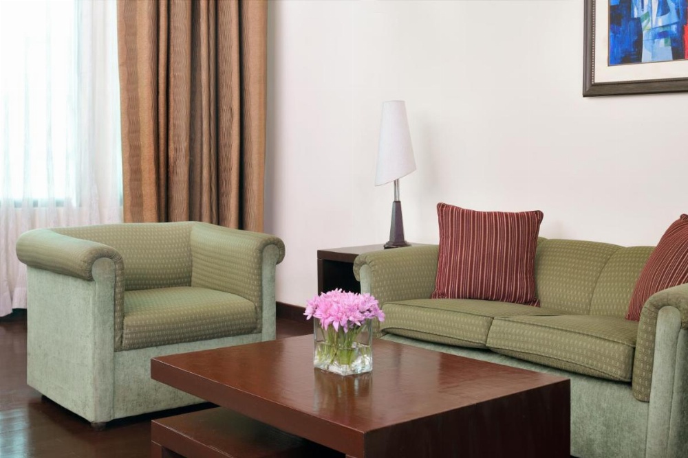 Room image 2