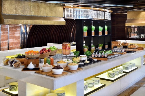 Movenpick Hotel Karachi image 8